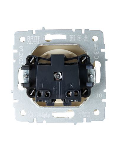 BRITE Розетка 1-местная без заземления без защитных шторок 10А РС10-1-0-БрКр бежевый IEK