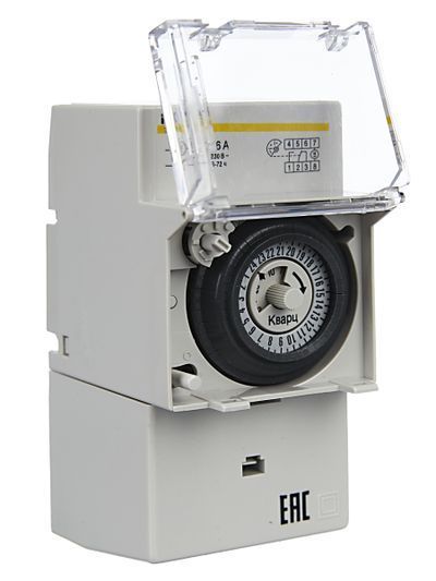 Таймер ТЭМ181 аналоговый 16А 230В на DIN-рейку IEK