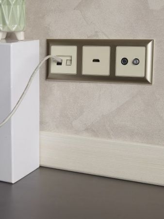 BRITE Розетка HDMI РHDMI-0-БрКр бежевый IEK