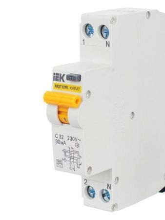 Выключатель автоматический дифференциального тока АВДТ32МL C32 30мА KARAT IEK