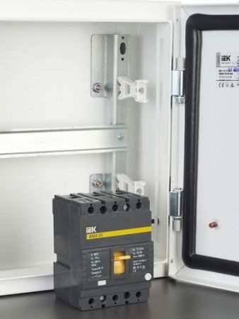 Выключатель автоматический ВА88-33 3Р 160А 35кА IEK