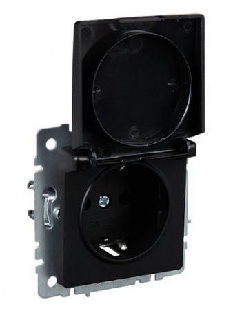 BRITE Розетка 1-местная с заземлением с защитными шторками и крышкой 16А IP20 РСбш10-3-БрЧ черный IEK