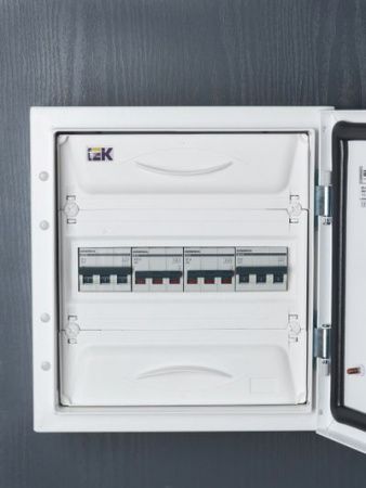 Выключатель нагрузки (мини-рубильник) ВН-32 3Р 32А GENERICA