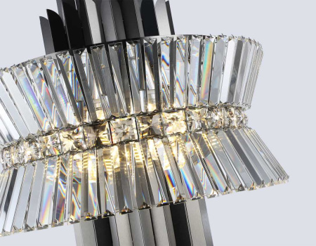 Подвесная люстра с хрусталем Ambrella light High Light LH41020