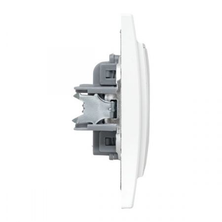 Минск Розетка 1-местная СП без заземления, 10 А, с защ.штор., белая EKF Basic